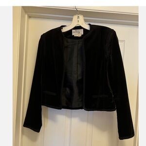 Vintage LANZ Original Black Velvet Cropped Jacket Coat - Women’s Size 8